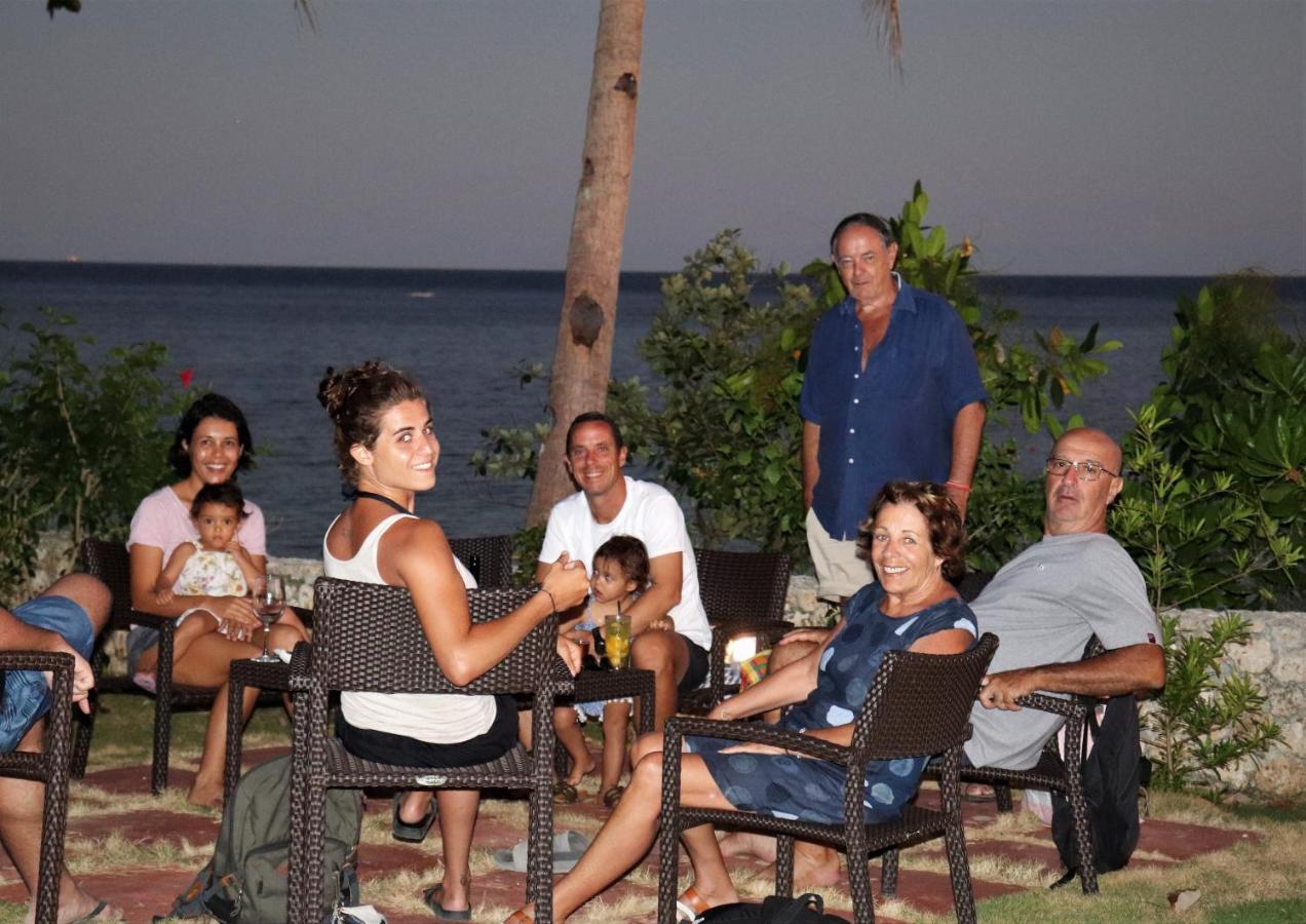 Island View Beachfront Resort Anda  Extérieur photo